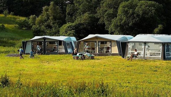 Les meilleurs campings de Bretagne : Votre guide ultime pour un séjour inoubliable